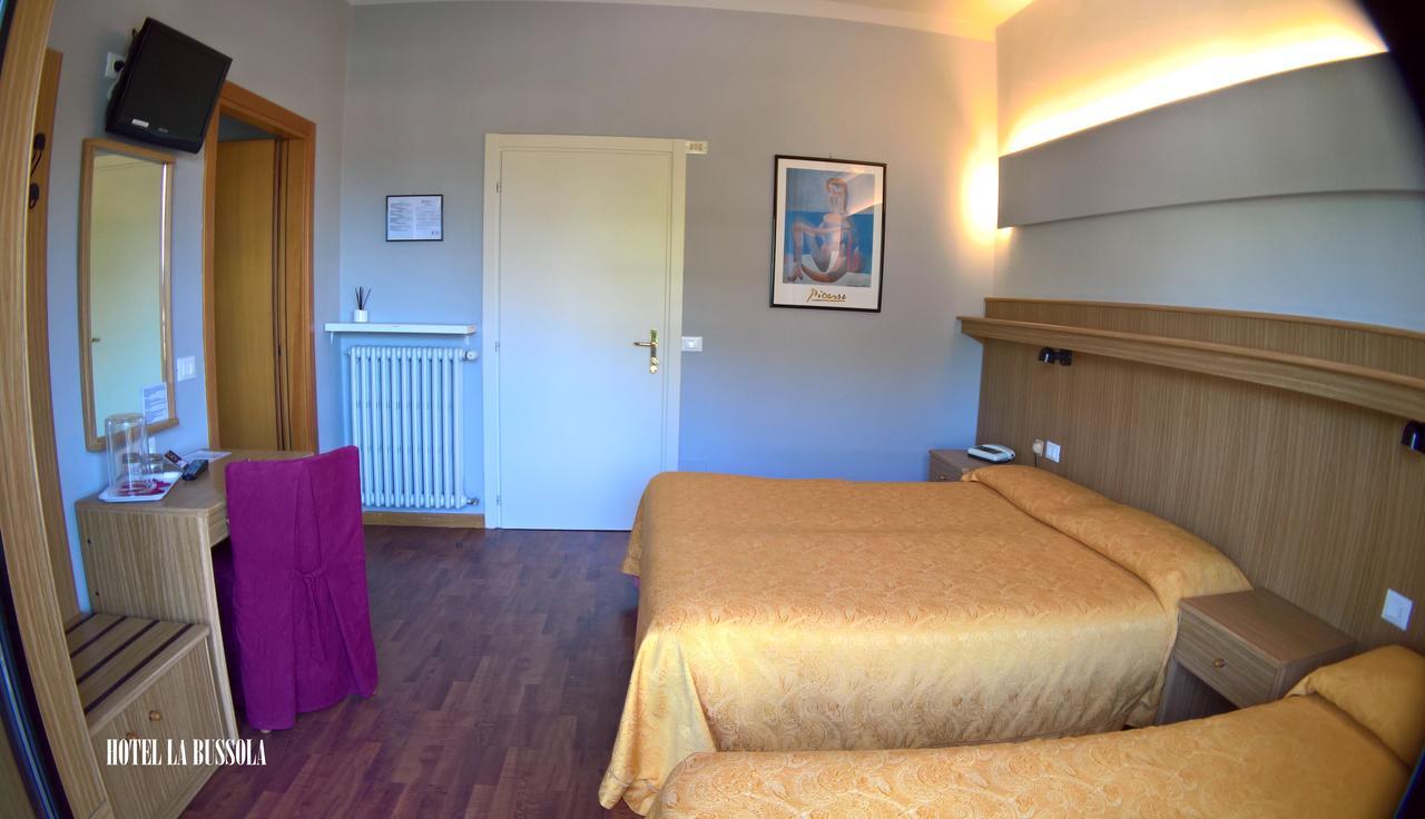 Hotel La Bussola Padenghe sul Garda Exterior foto